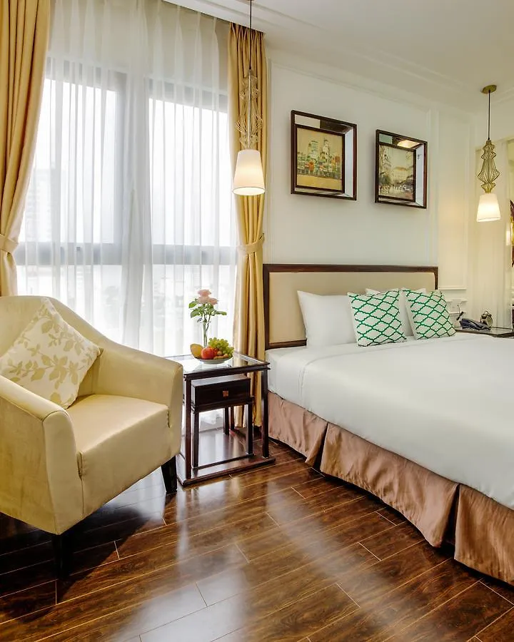 The Herriott Hotel & Suite Da Nang 3*,