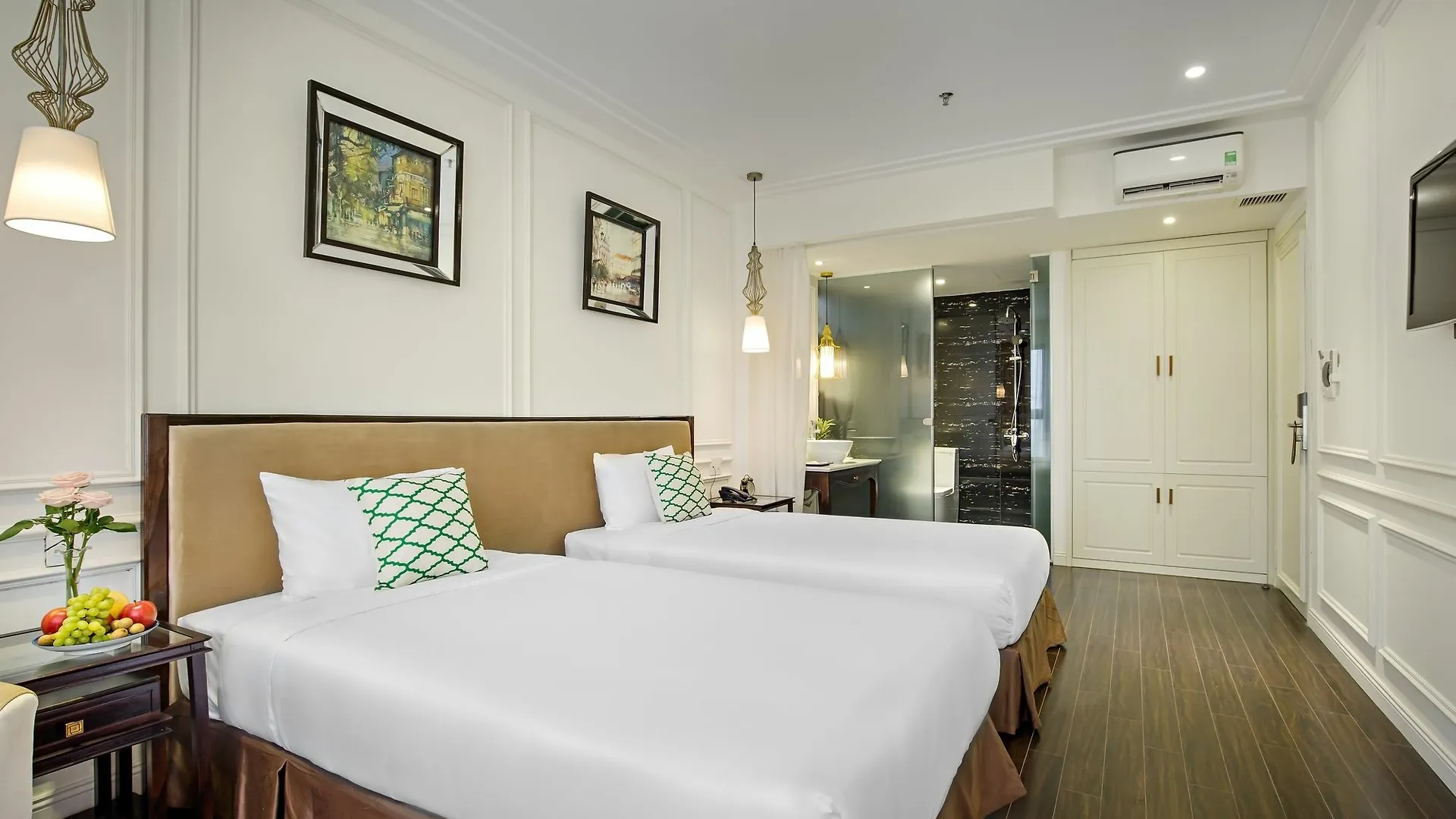 The Herriott Hotel & Suite Da Nang